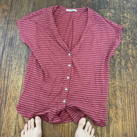 Marine layer top - Picture 1 of 3